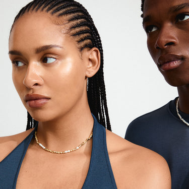 Collar corto de cuentas sólidas de pepitas y perlas, baño de oro 18k — TIDE