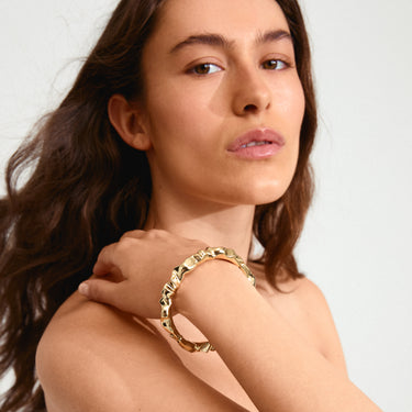 Pulsera cerrada, gruesa sólida de forma irregular baño de oro 18k — SUNSET