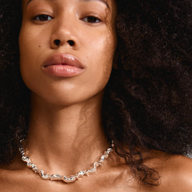 Collar corto grueso sólido de forma irregular baño de plata esterlina — SUNSET