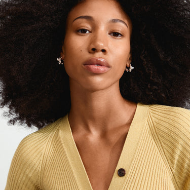 Aretes de aro, forma orgánica con cristales, baño de plata esterlina — SUNSET