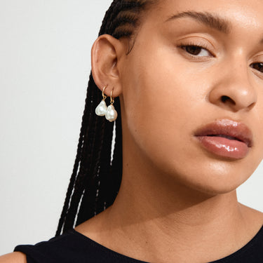 Aretes de aro, colgante de perla grande, baño de oro 18k — SKY