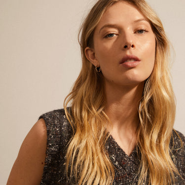 Aretes de aro medio, decoración burbujas sólidas, baño de oro 18k — SOLIDARITY